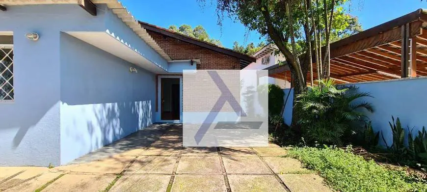 Foto 1 de Casa com 3 Quartos para alugar, 190m² em Chácara Monte Alegre, São Paulo
