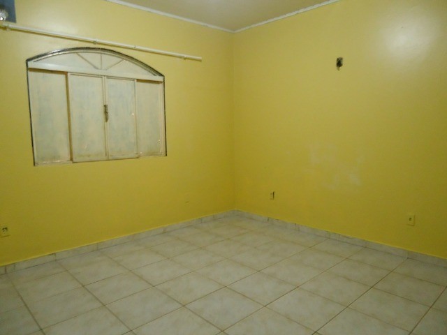 Foto 1 de Casa com 3 Quartos à venda, 30m² em Coqueiro, Ananindeua
