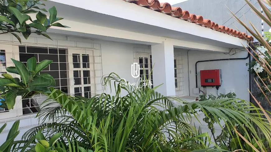 Foto 1 de Casa com 3 Quartos à venda, 300m² em Feitosa, Maceió