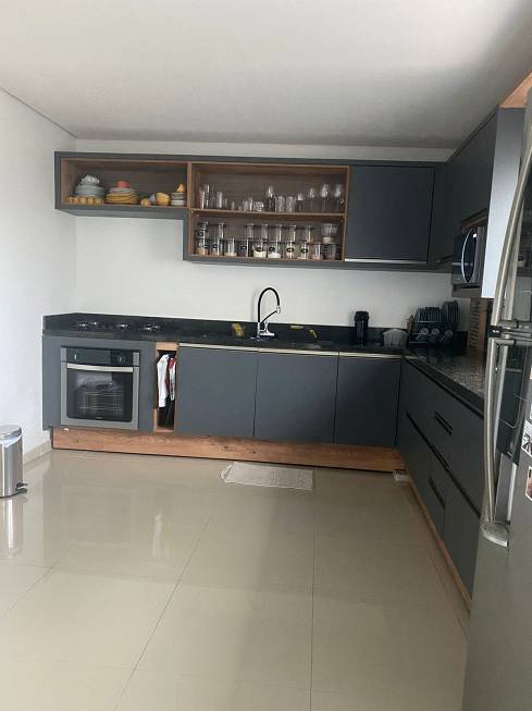 Foto 1 de Casa com 3 Quartos à venda, 130m² em Flores, Manaus