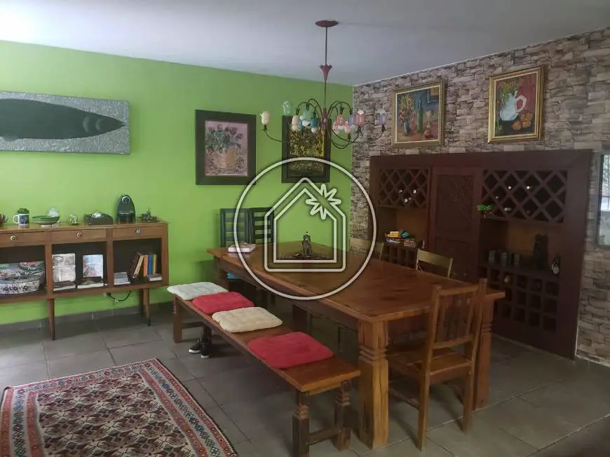 Foto 1 de Casa com 3 Quartos à venda, 300m² em Grajaú, Rio de Janeiro