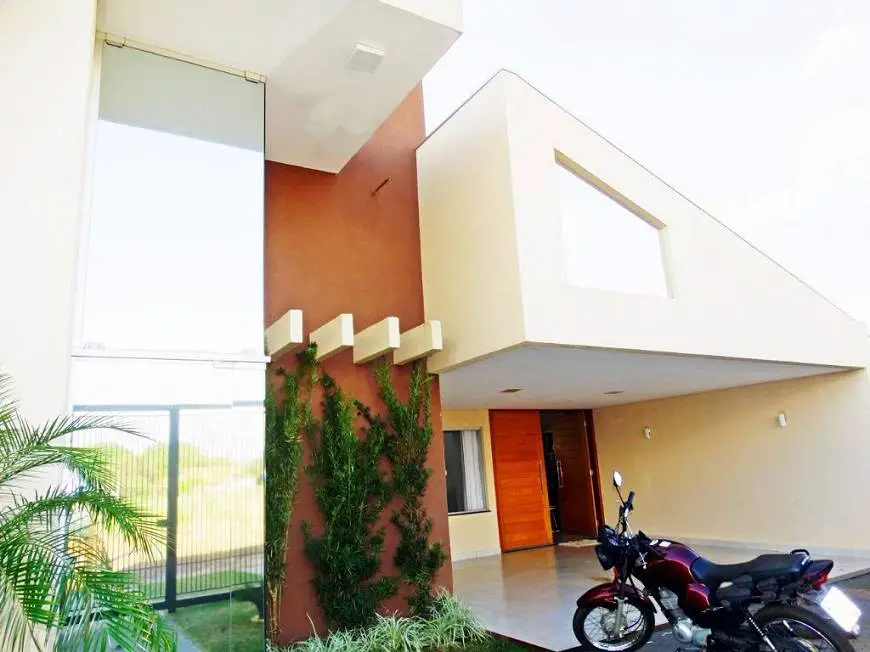 Foto 3 de Casa com 3 Quartos à venda, 200m² em Jardim União, Naviraí