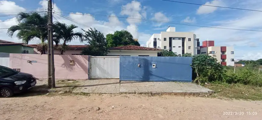 Foto 1 de Casa com 3 Quartos para alugar, 70m² em José Américo de Almeida, João Pessoa