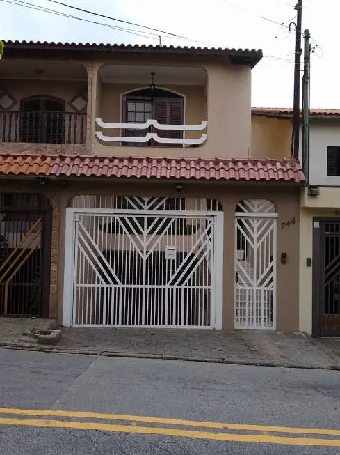 Foto 1 de Casa com 3 Quartos à venda, 260m² em Parque Bristol, São Paulo