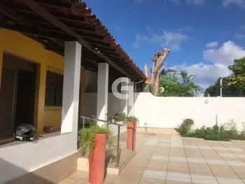 Foto 1 de Casa com 3 Quartos à venda, 360m² em Pituba, Salvador