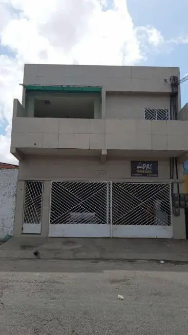 Foto 1 de Casa com 3 Quartos para alugar, 70m² em Quintino Cunha, Fortaleza