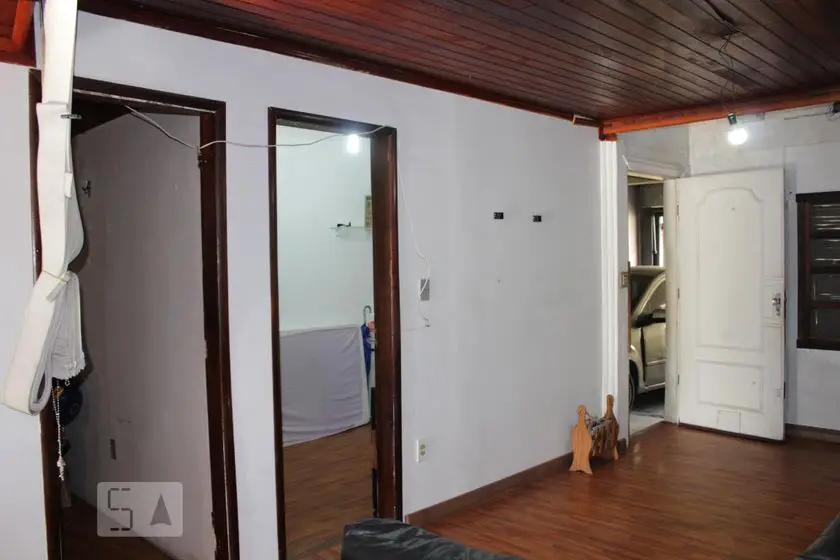 Foto 3 de Casa com 3 Quartos para alugar, 498m² em Rubem Berta, Porto Alegre