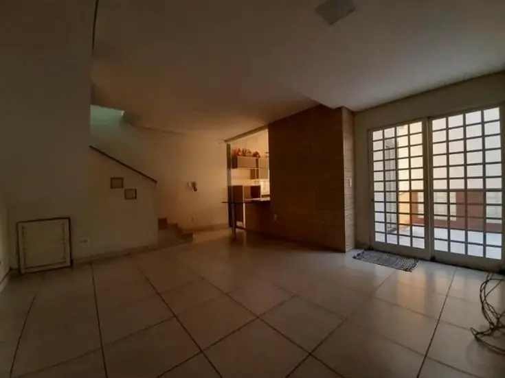 Foto 1 de Casa com 3 Quartos para alugar, 316m² em Santa Maria, Belo Horizonte