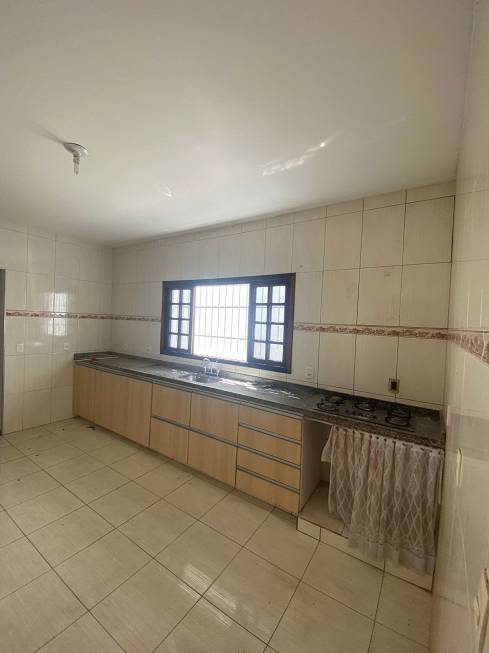 Foto 4 de Casa com 3 Quartos para alugar, 126m² em São Luiz, Cajamar