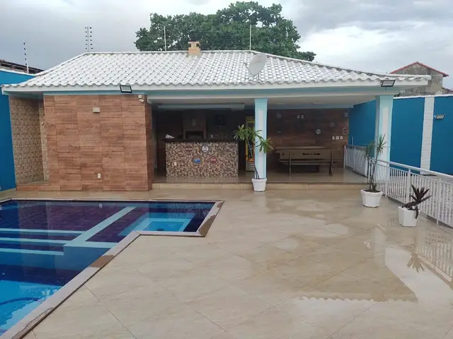 Foto 1 de Casa com 3 Quartos para alugar, 221m² em Vila Capixaba, Cariacica