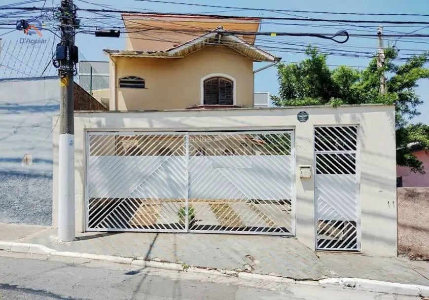Foto 1 de Casa com 3 Quartos para alugar, 160m² em Vila Mazzei, São Paulo