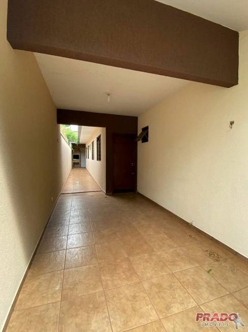 Foto 5 de Casa com 3 Quartos para alugar, 150m² em Vila Santa Izabel, Maringá