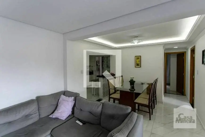 Foto 1 de Casa com 4 Quartos à venda, 360m² em Alípio de Melo, Belo Horizonte