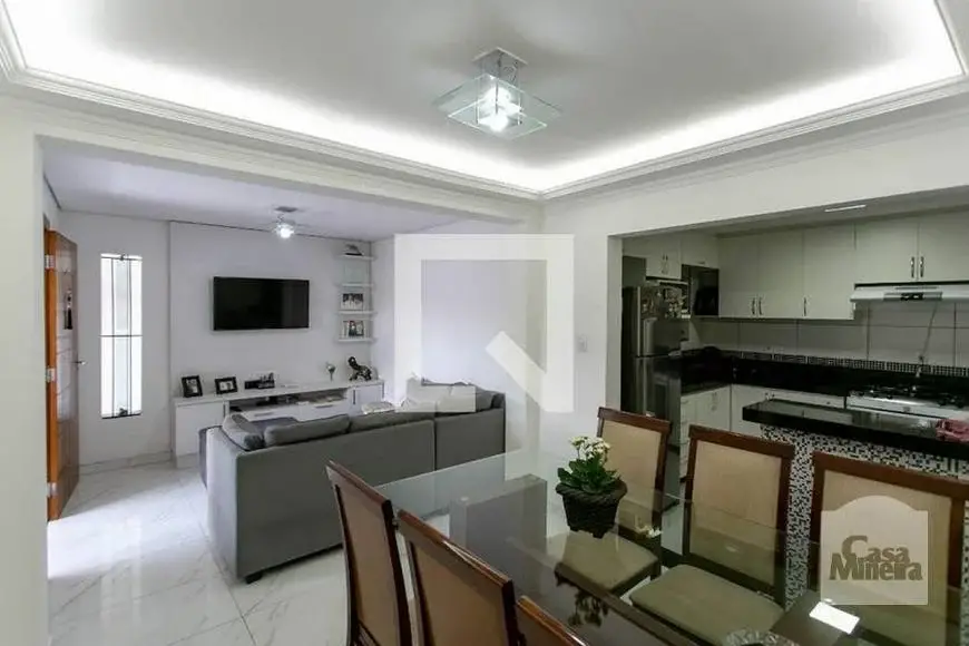 Foto 2 de Casa com 4 Quartos à venda, 360m² em Alípio de Melo, Belo Horizonte