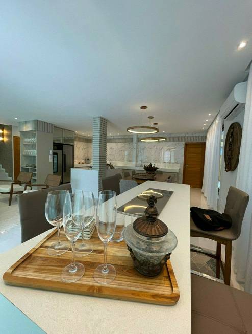 Foto 1 de Casa com 4 Quartos à venda, 260m² em Arraial D'Ajuda, Porto Seguro