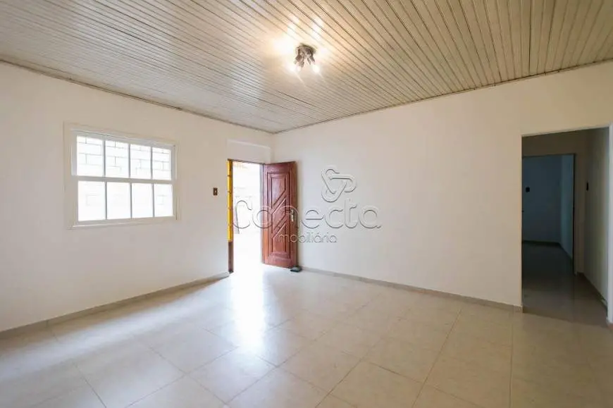 Foto 1 de Casa com 4 Quartos para alugar, 100m² em Azenha, Porto Alegre