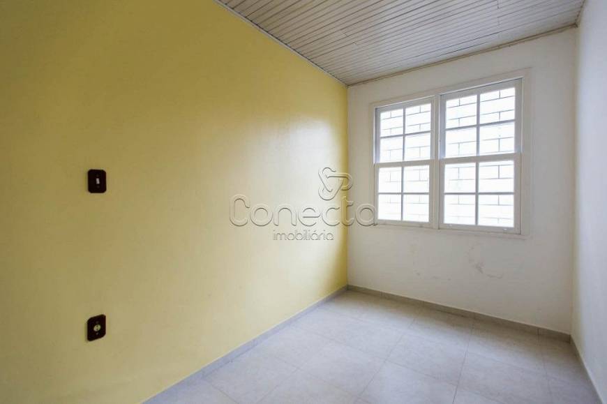Foto 4 de Casa com 4 Quartos para alugar, 100m² em Azenha, Porto Alegre
