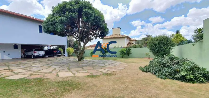 Foto 3 de Casa com 4 Quartos para alugar, 340m² em Bandeirantes, Belo Horizonte