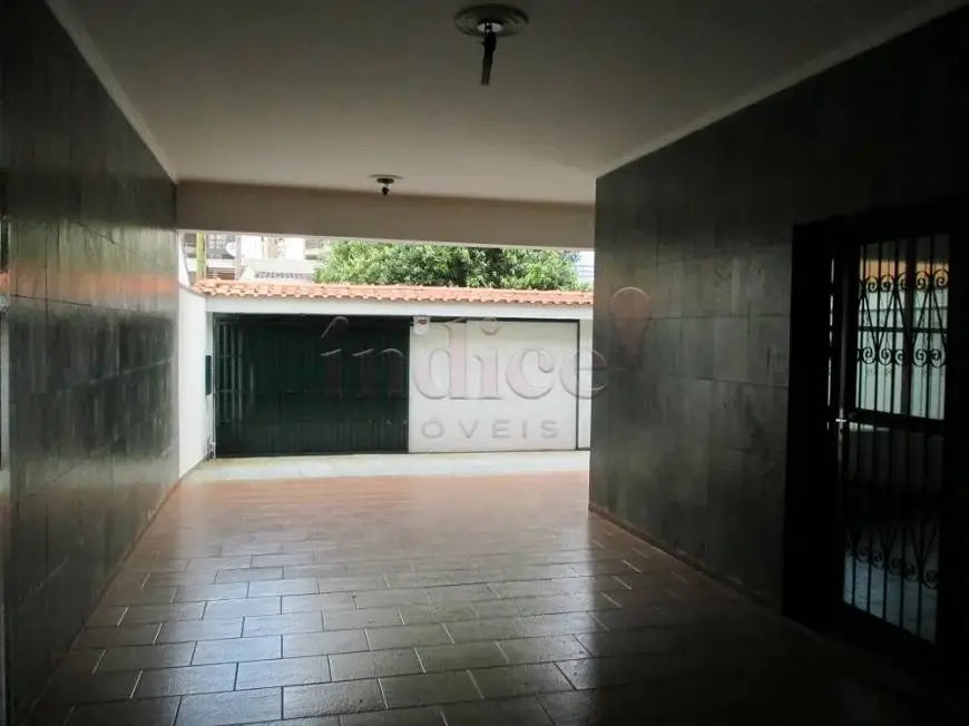 Foto 1 de Casa com 4 Quartos para alugar, 200m² em Jardim Irajá, Ribeirão Preto