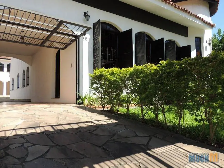Foto 1 de Casa com 4 Quartos para alugar, 470m² em Marechal Rondon, Canoas