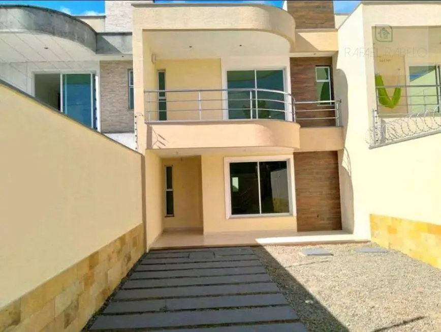 Foto 1 de Casa com 4 Quartos à venda, 174m² em Parque Manibura, Fortaleza