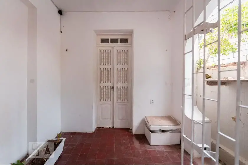 Foto 1 de Casa com 4 Quartos para alugar, 194m² em Praia de Iracema, Fortaleza