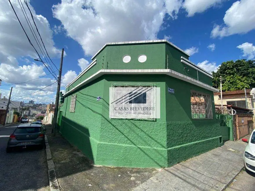 Foto 1 de Casa com 5 Quartos à venda, 220m² em Santa Tereza, Belo Horizonte