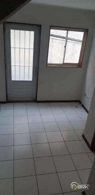 Foto 1 de Casa de Condomínio com 2 Quartos para alugar, 56m² em Penha De Franca, São Paulo