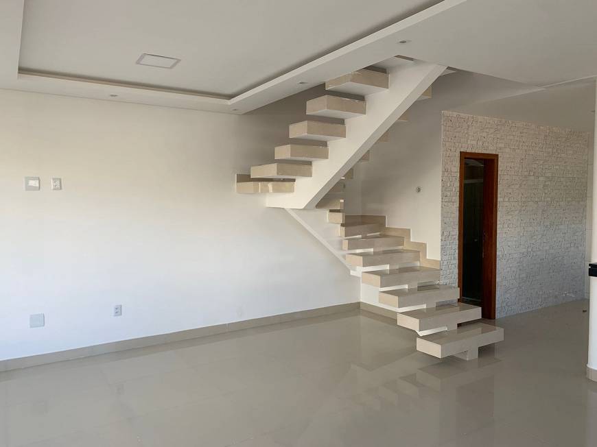 Foto 3 de Casa de Condomínio com 3 Quartos à venda, 125m² em CIA, Simões Filho