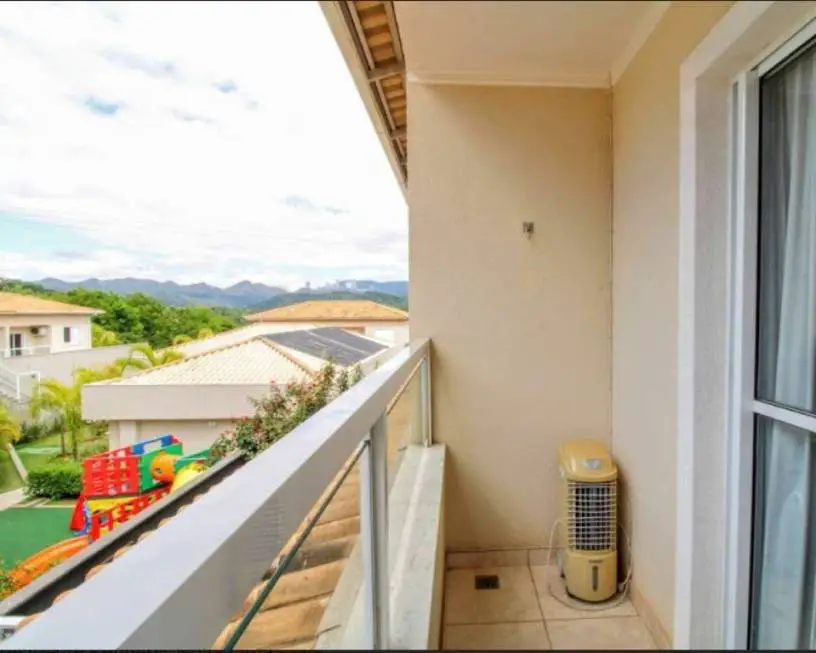 Foto 3 de Casa de Condomínio com 3 Quartos à venda, 160m² em Condominio Village Royale, Nova Lima