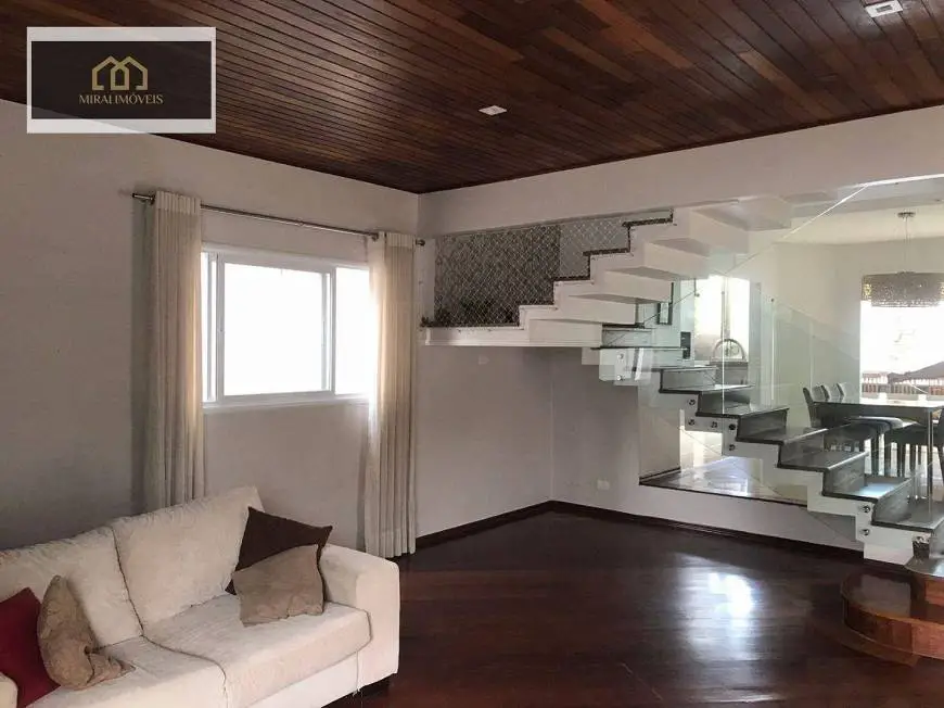 Foto 4 de Casa de Condomínio com 3 Quartos para alugar, 450m² em Jardim das Colinas, São José dos Campos