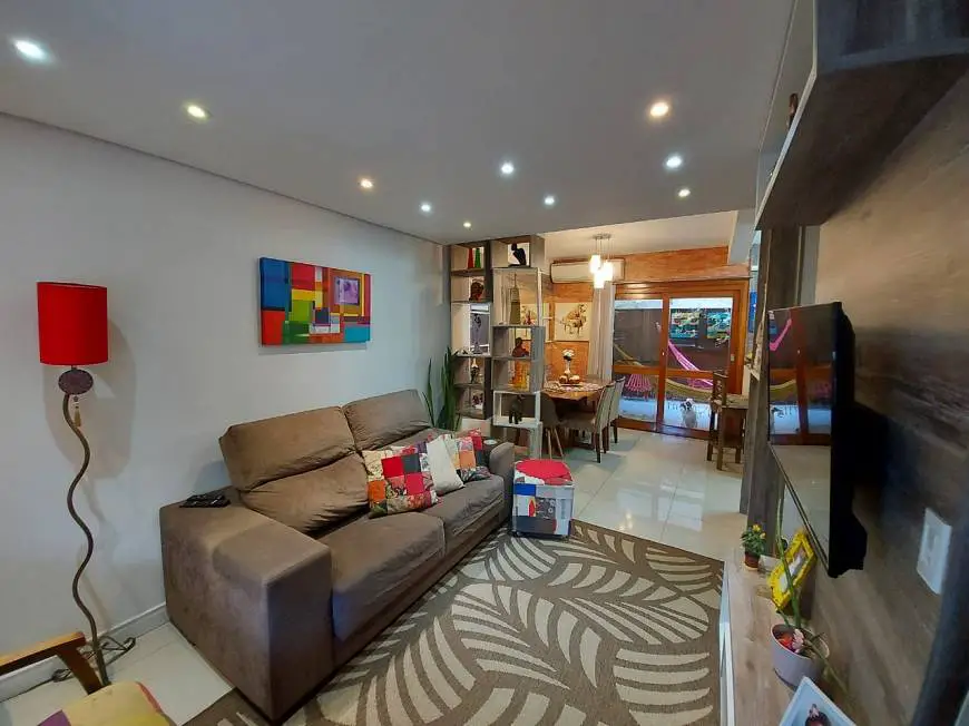 Foto 1 de Casa de Condomínio com 3 Quartos à venda, 168m² em Jardim Floresta, Porto Alegre