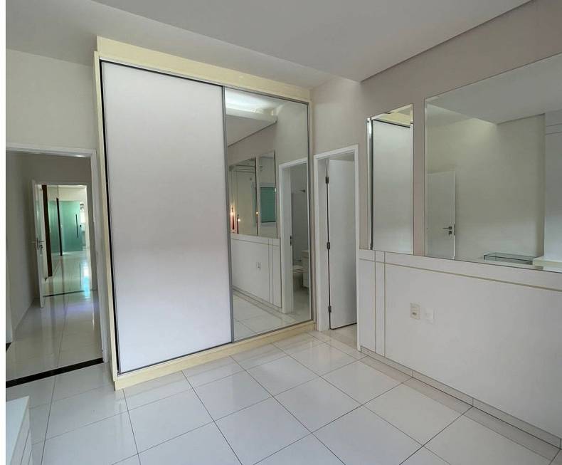 Foto 4 de Casa de Condomínio com 3 Quartos para alugar, 191m² em Jardim Inconfidência, Uberlândia