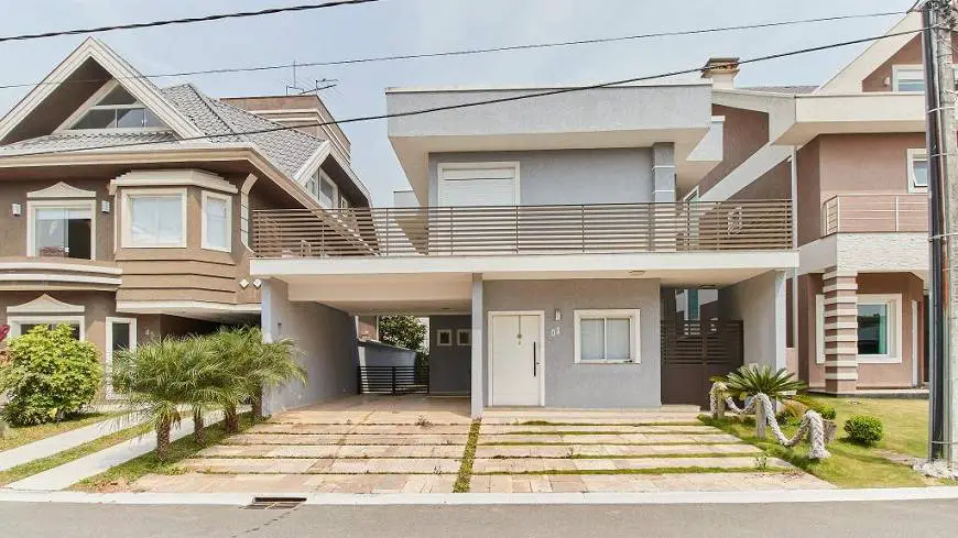Foto 1 de Casa de Condomínio com 3 Quartos à venda, 230m² em Pinheirinho, Curitiba