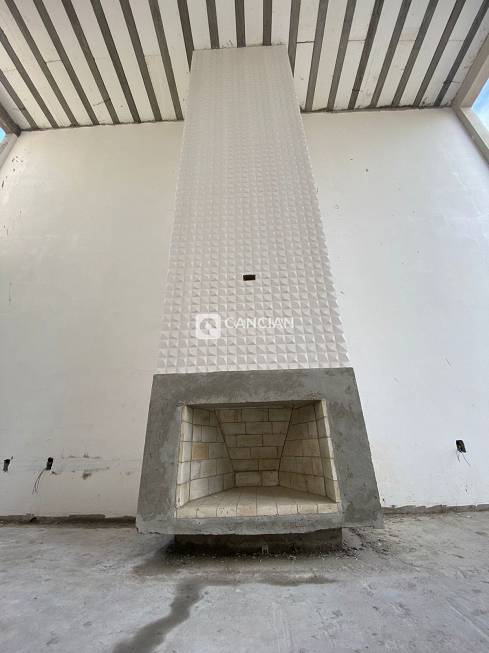 Foto 3 de Casa de Condomínio com 3 Quartos à venda, 260m² em Tomazetti, Santa Maria