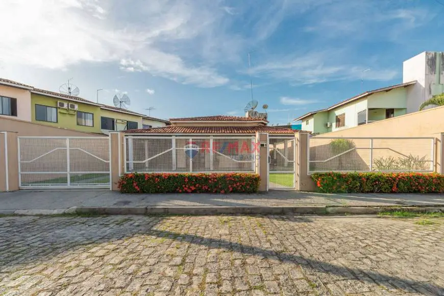 Foto 2 de Casa de Condomínio com 4 Quartos à venda, 370m² em Centro, Santo Antônio de Jesus