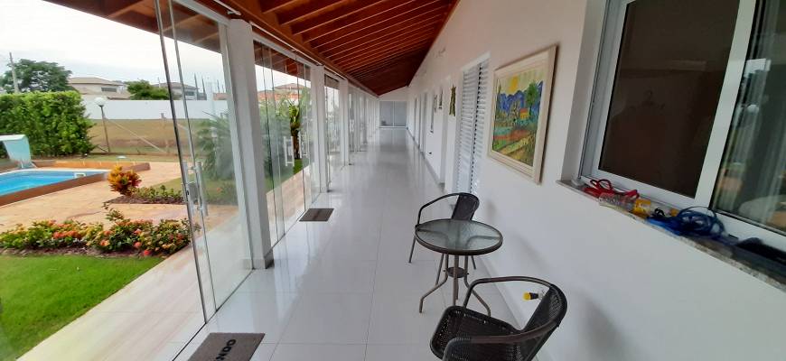 Foto 2 de Casa de Condomínio com 4 Quartos à venda, 355m² em Torninos, Cesário Lange