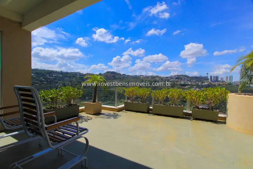Foto 5 de Casa de Condomínio com 4 Quartos à venda, 750m² em Vila del Rey, Nova Lima