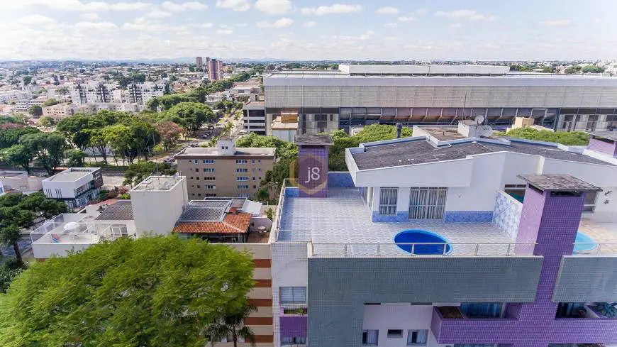Foto 1 de Cobertura com 3 Quartos à venda, 314m² em Água Verde, Curitiba