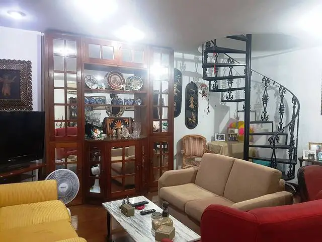 Foto 1 de Cobertura com 4 Quartos à venda, 350m² em Icaraí, Niterói