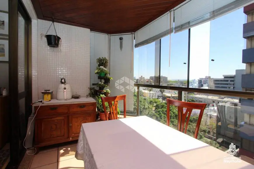 Foto 4 de Cobertura com 4 Quartos à venda, 207m² em Menino Deus, Porto Alegre