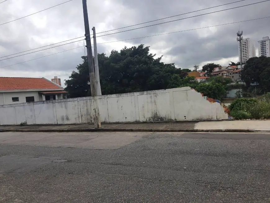 Foto 1 de Lote/Terreno à venda, 999m² em Centro, São Lourenço