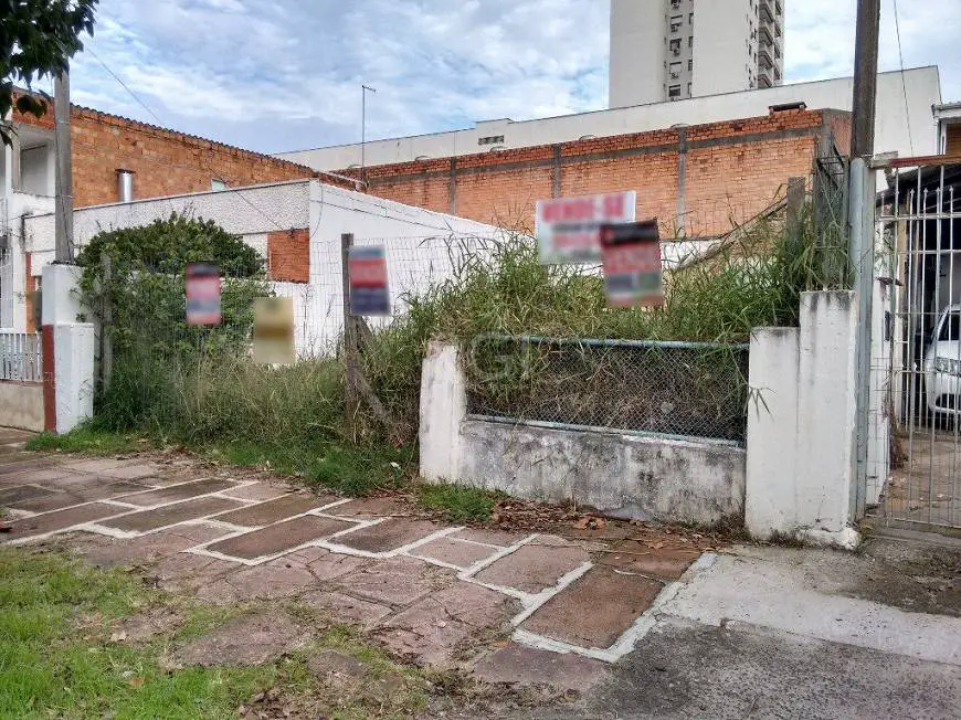 Foto 1 de Lote/Terreno à venda, 120m² em Santa Maria Goretti, Porto Alegre