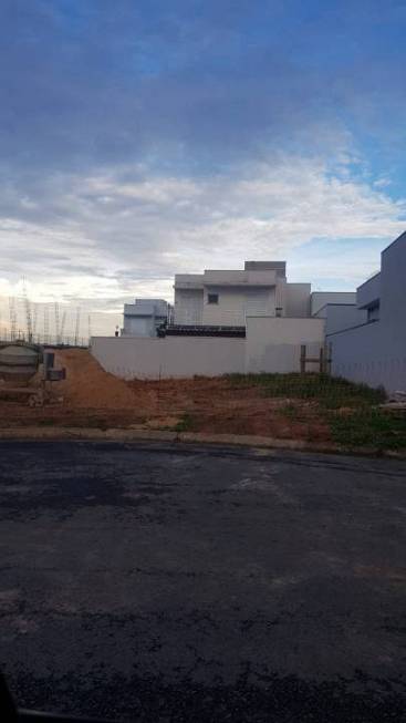 Foto 3 de Lote/Terreno à venda, 255m² em Vila Real, Hortolândia