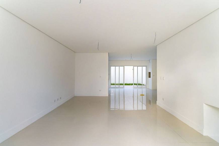 Foto 4 de Sobrado com 3 Quartos à venda, 213m² em Mossunguê, Curitiba