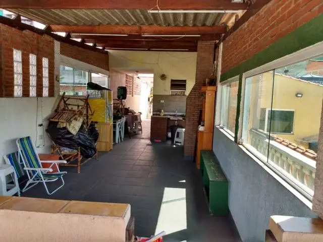 Foto 1 de Sobrado com 4 Quartos à venda, 200m² em Jardim Jaraguá, São Paulo