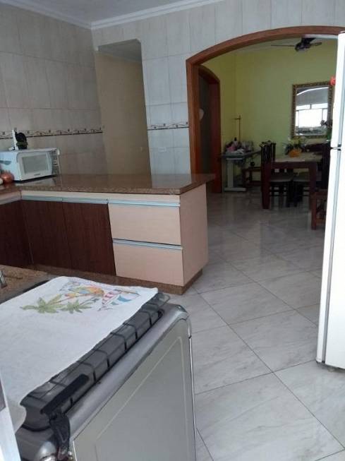 Foto 3 de Sobrado com 4 Quartos à venda, 270m² em Vila Nova Bonsucesso, Guarulhos