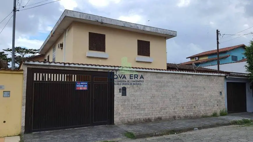 Foto 1 de Sobrado com 4 Quartos à venda, 186m² em Vila Ponte Nova, Cubatão