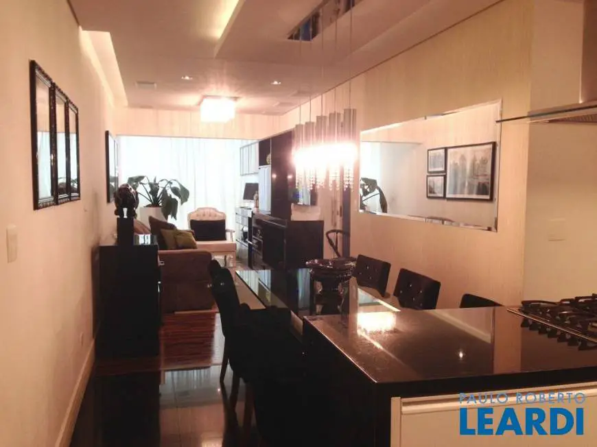 Foto 3 de Apartamento com 1 Quarto à venda, 70m² em Aldeia da Serra, Barueri
