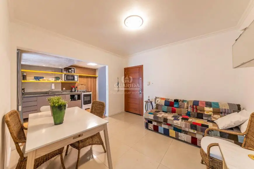 Foto 3 de Apartamento com 1 Quarto para alugar, 40m² em Bela Vista, Porto Alegre